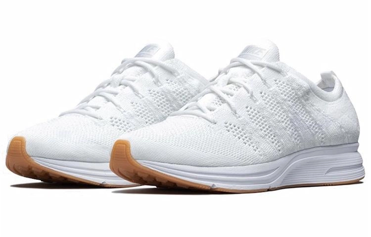 Nike Flyknit Trainer White Gum