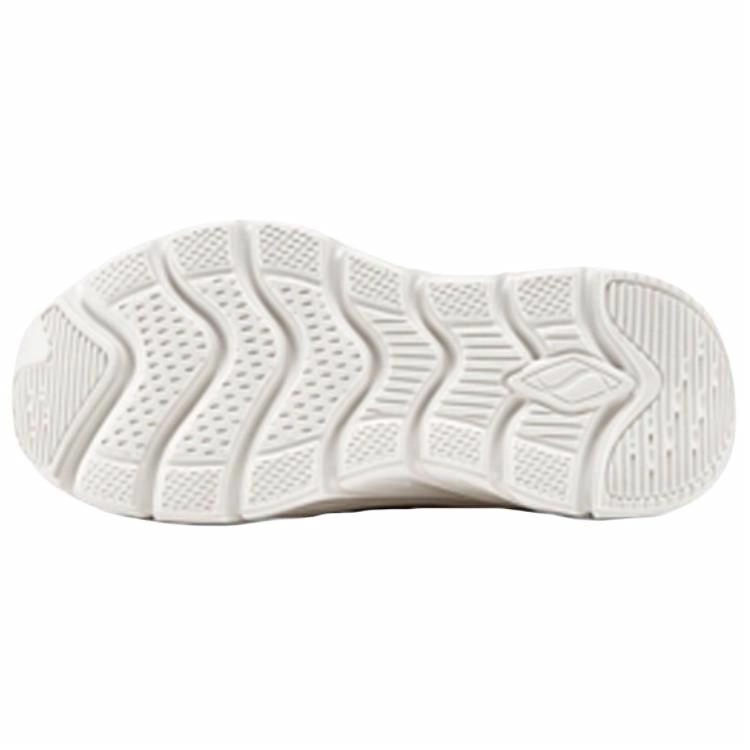 Skechers Street