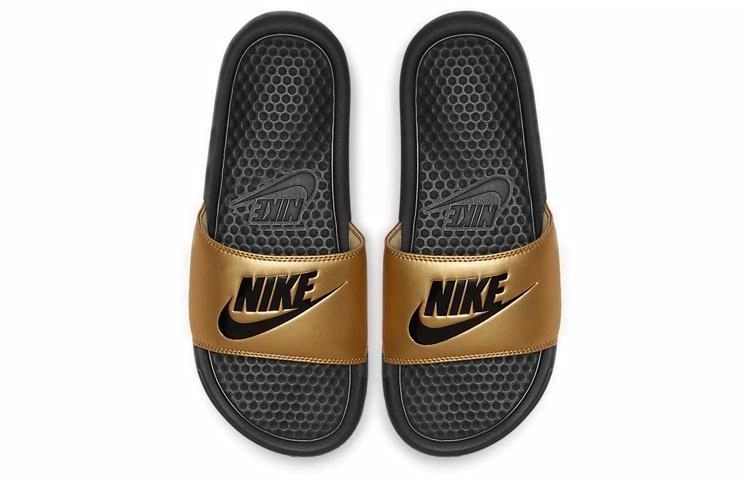 Nike Benassi