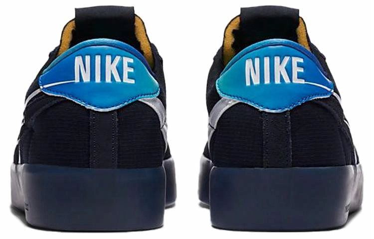 Nike SB Bruin Low React T "Dark Obsidian"