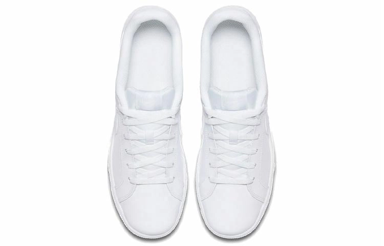 Nike Court Royale
