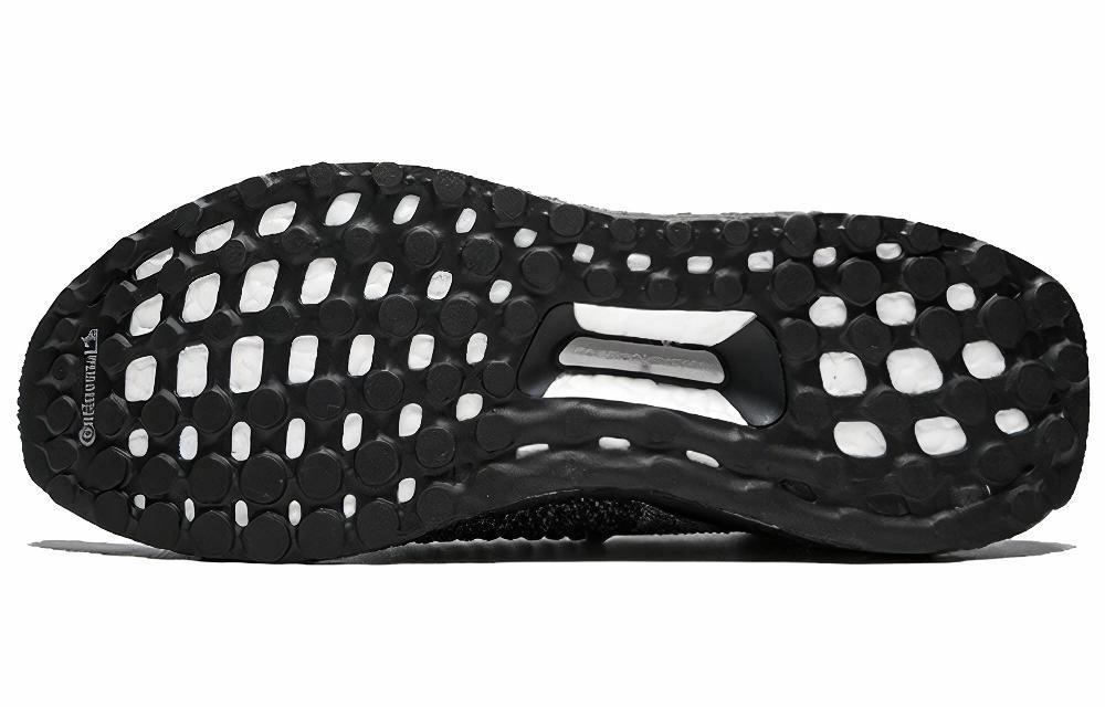 adidas Ultraboost Laceless Mid Black Oreo