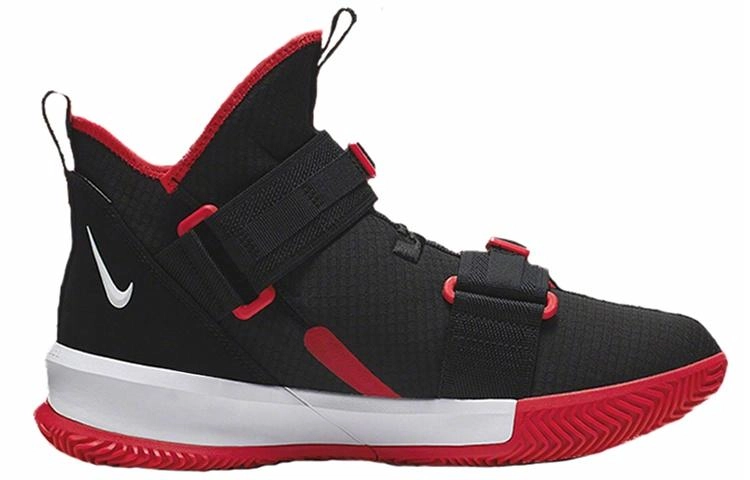 Nike zoom soldier 13 13