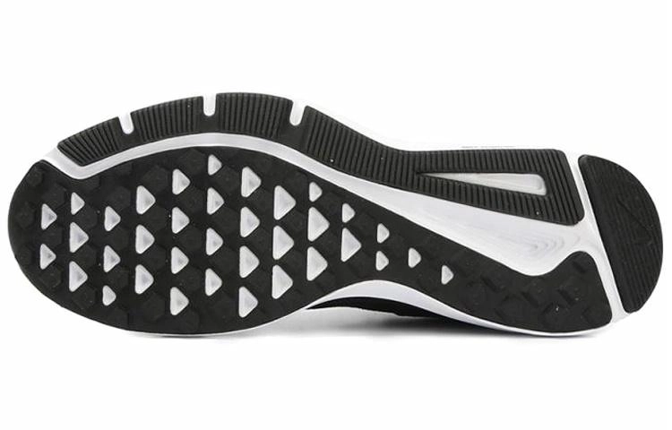 Nike Quest Black