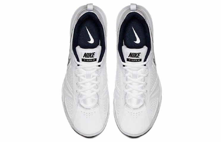 Nike T-Lite 11