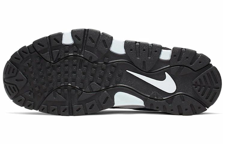 Nike Air Barrage Mid