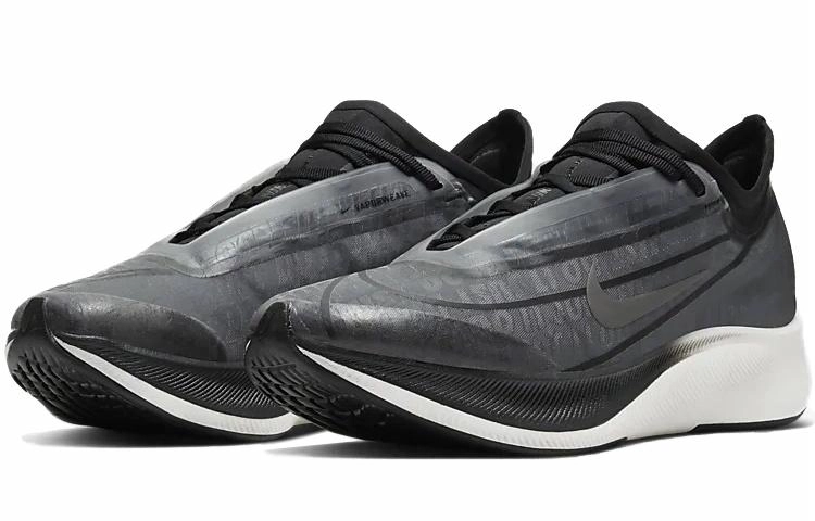 Nike Zoom Fly 3