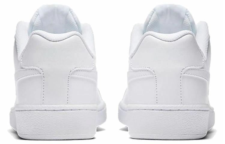 Nike Court Royale