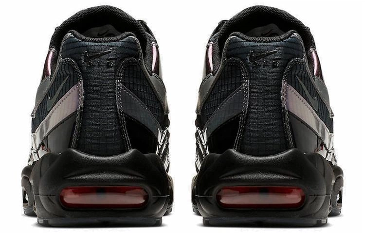 Nike Air Max 95 LV8
