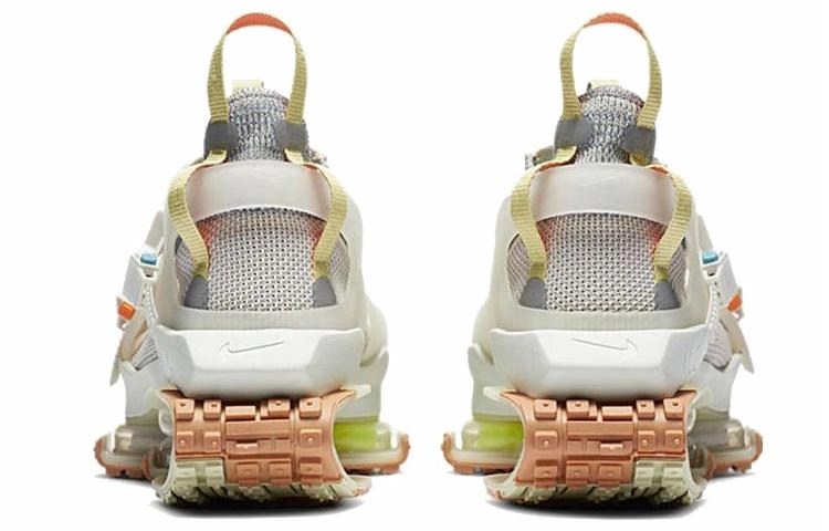 Nike ISPA Zoom Road Warrior