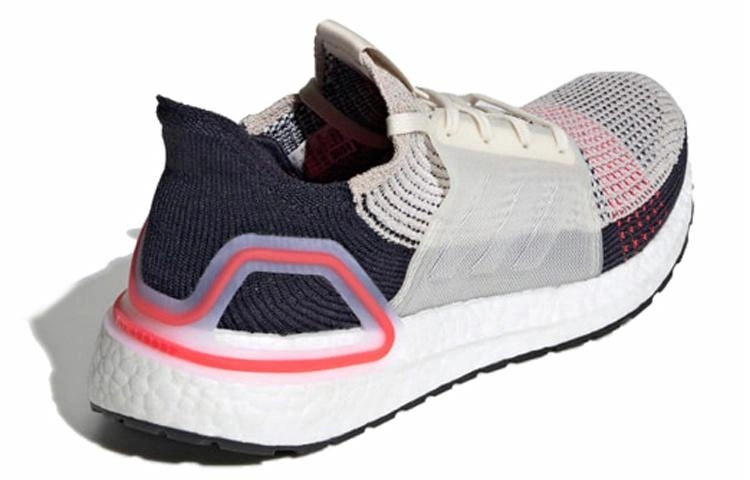 adidas Ultraboost 19