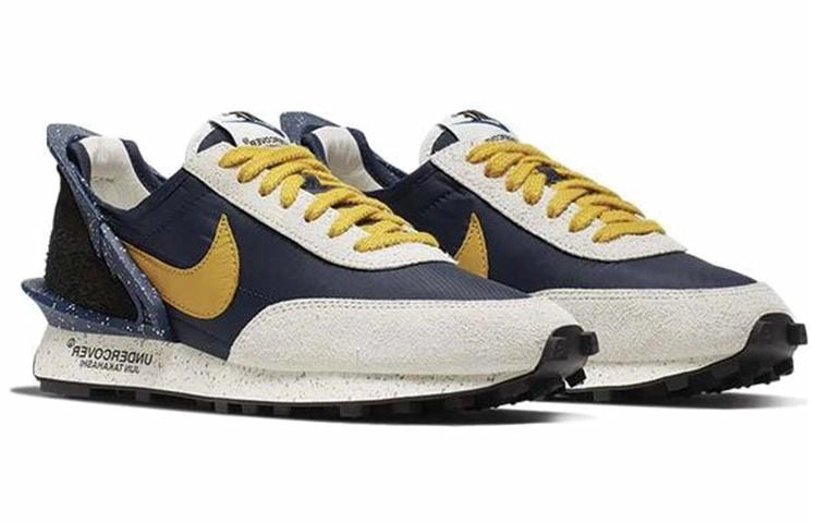 Nike Daybreak "Obsidian Gold"
