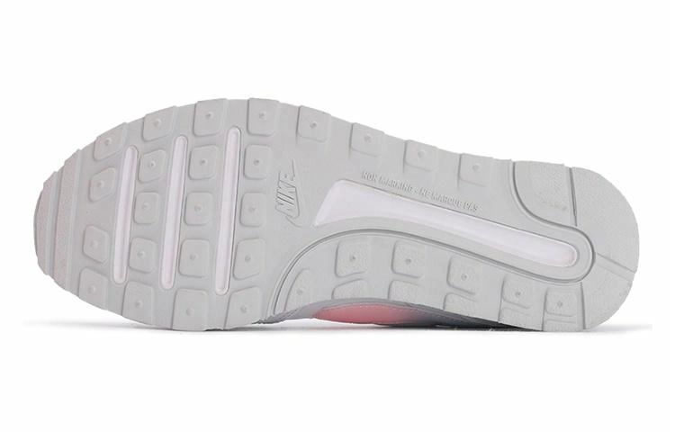 Nike MD Valiant