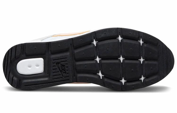 Nike Venture Runner