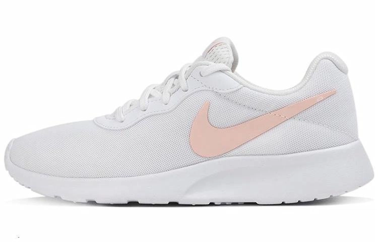 Nike Tanjun