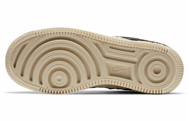 Nike Air Force 1 Shadow SE "Fossil"
