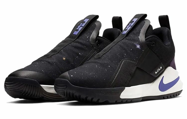 Nike Ambassador 11