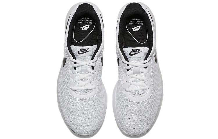 Nike Tanjun