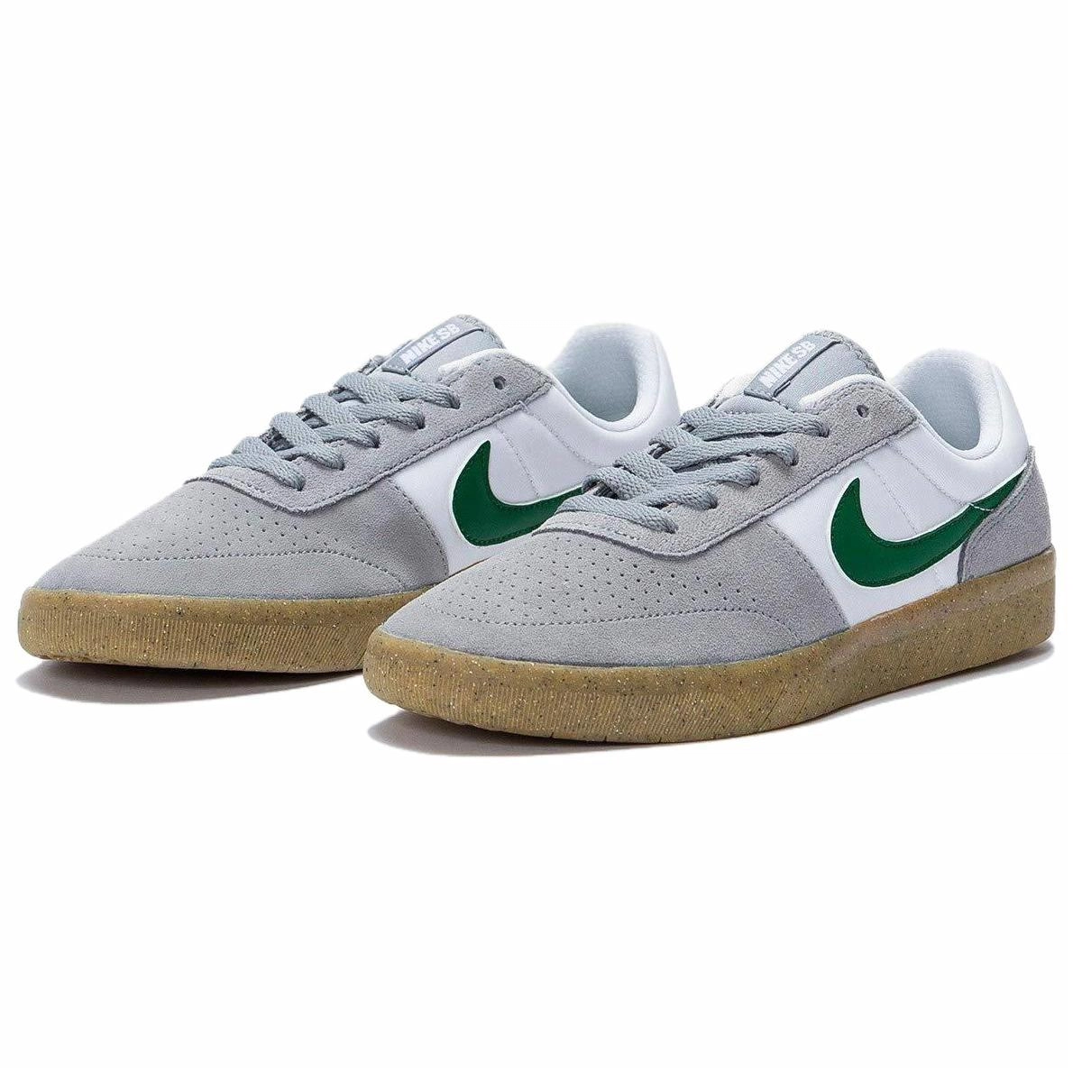 Nike SB Team Classic
