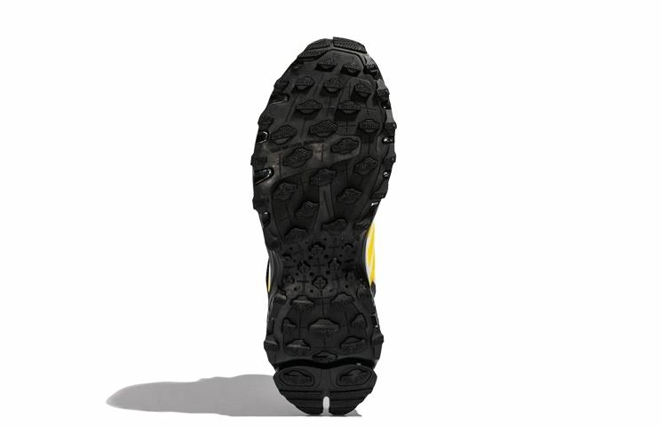 adidas Response