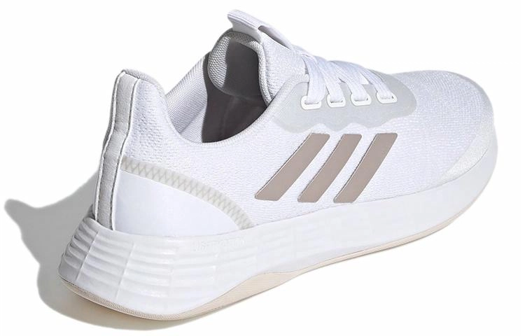 adidas Qt Racer Sport