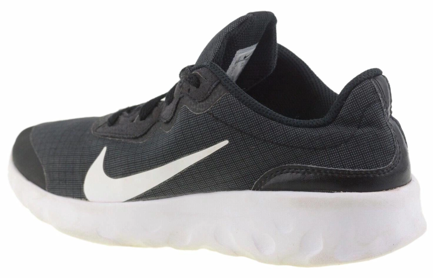 Nike Explore strada