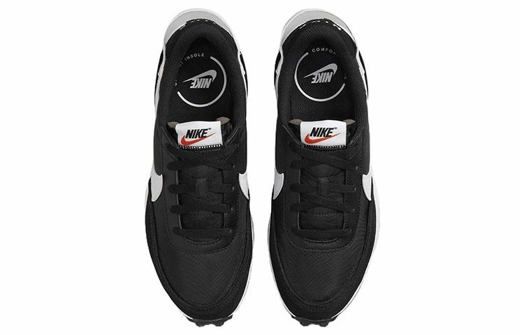 Nike Waffle Debut