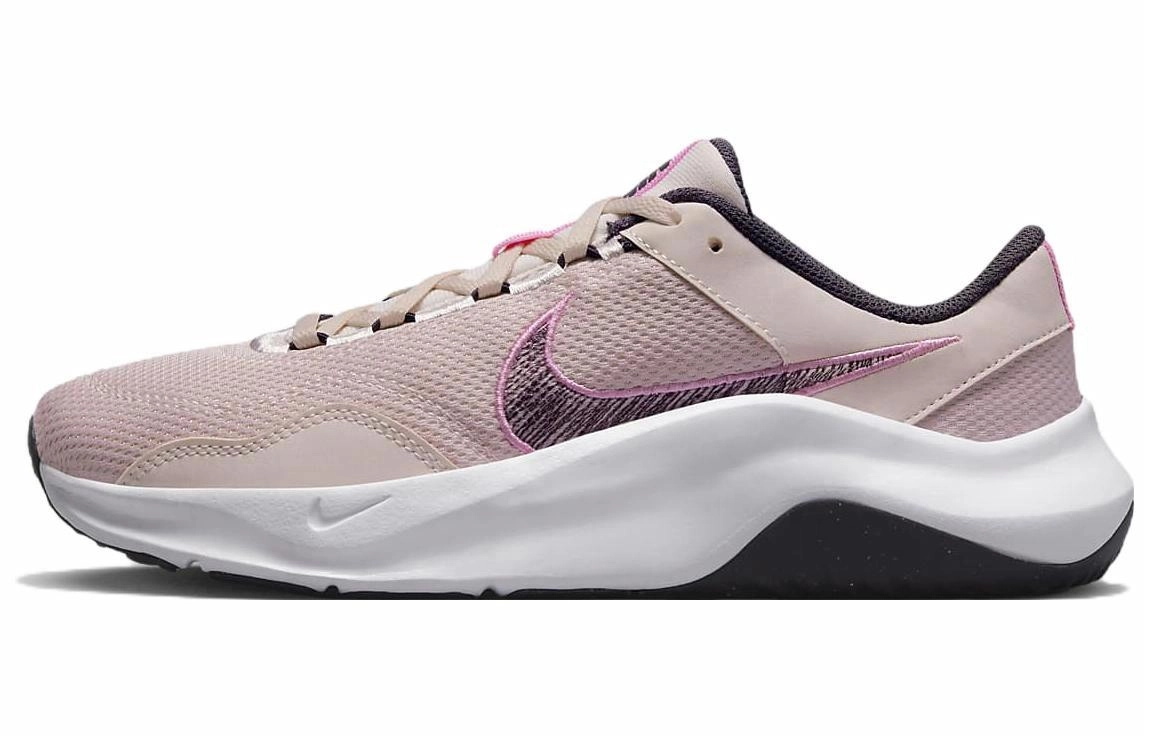 Nike Legend Essential Next Nature