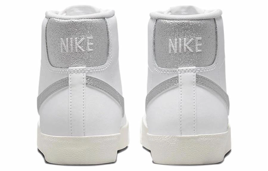 Nike Blazer 77