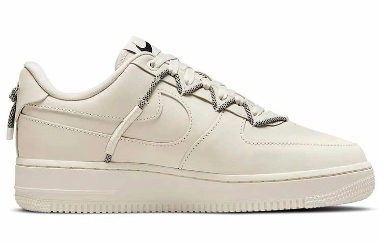 Nike Air Force 1 07 LX