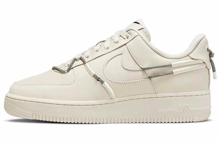Nike Air Force 1 07 LX