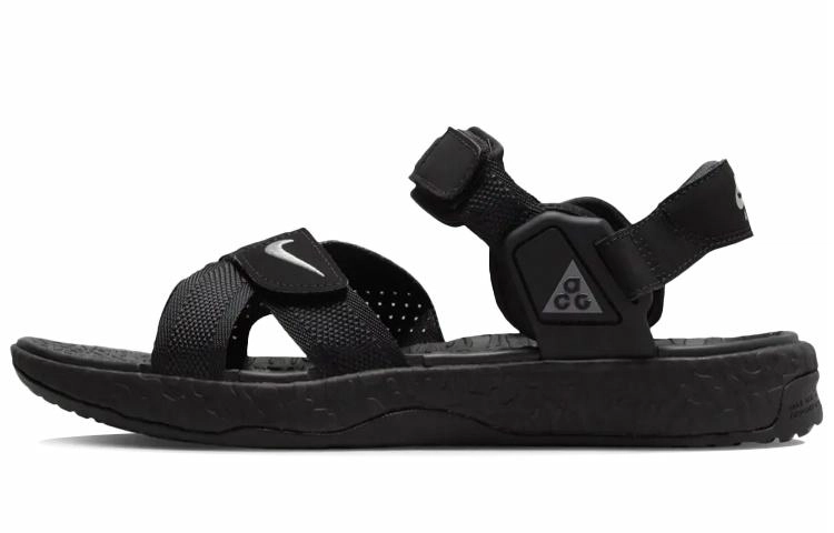 Nike ACG Deschutz +