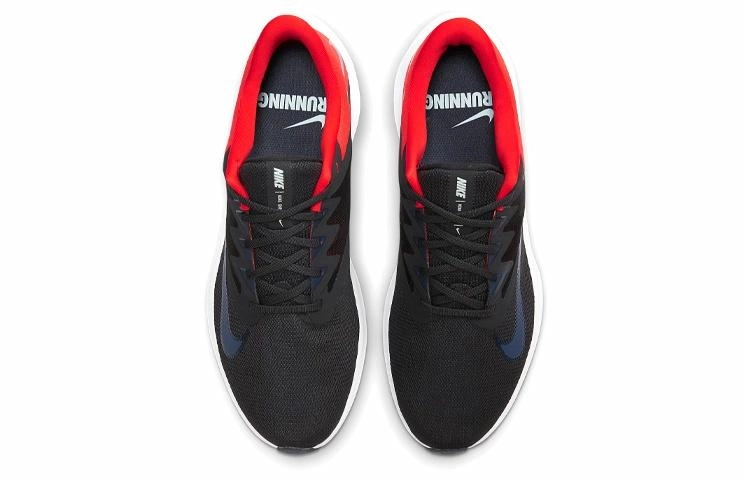 Nike Quest 3