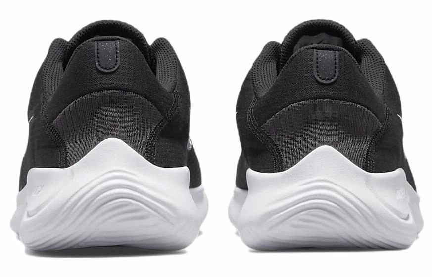 Nike Flex Experience Run 11 Extra Wide