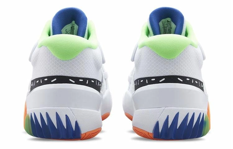 Nike Zoom Court Dragon