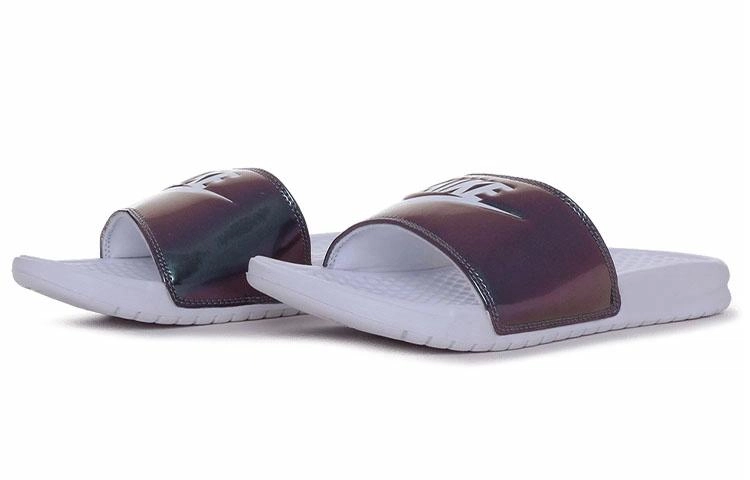 Nike Benassi