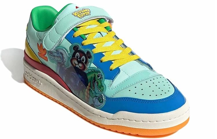 Kerwin Frost x adidas originals FORUM Low "Benchmates"