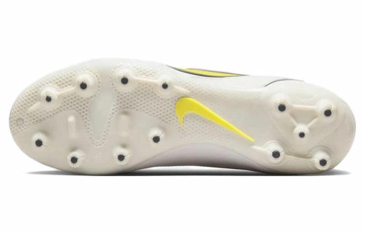 Nike Tiempo Legend 9