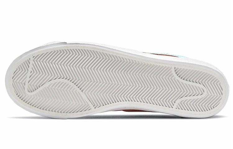 Nike Blazer Low '77 Swoosh