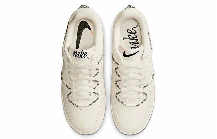 Nike Air Force 1 07 LX