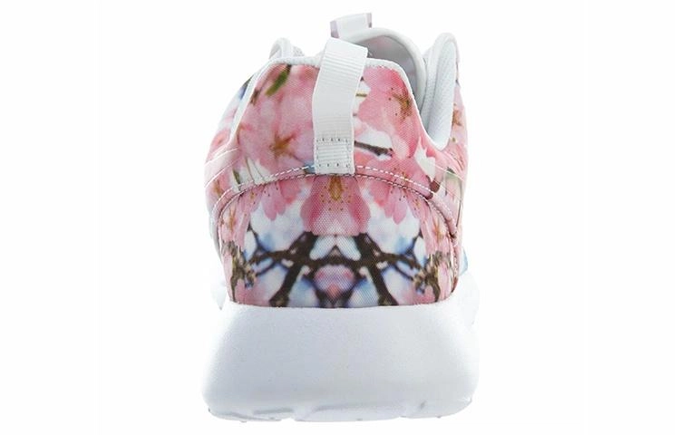 Nike Roshe One "Cherry Blossom Pack"