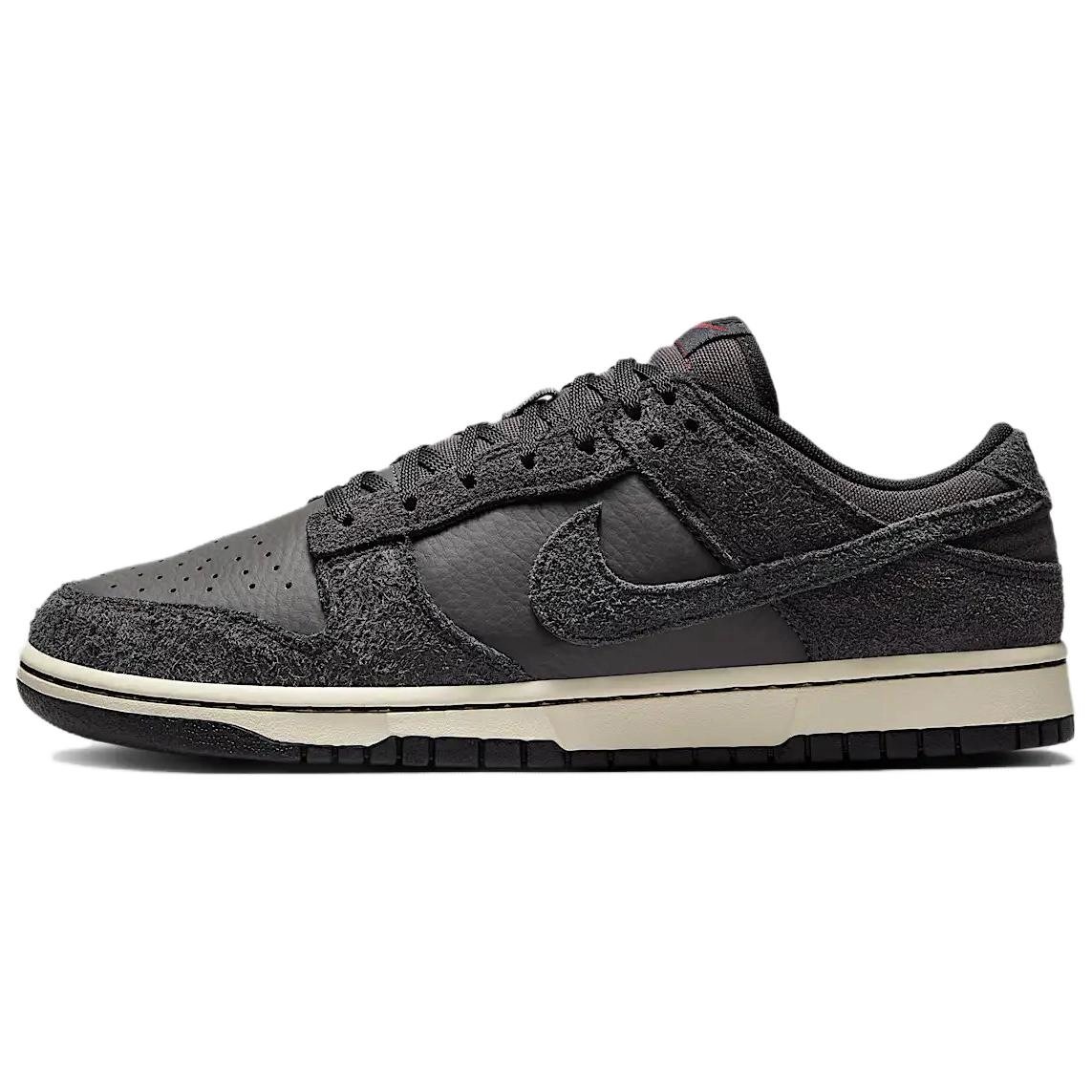 Nike Dunk Low PRM