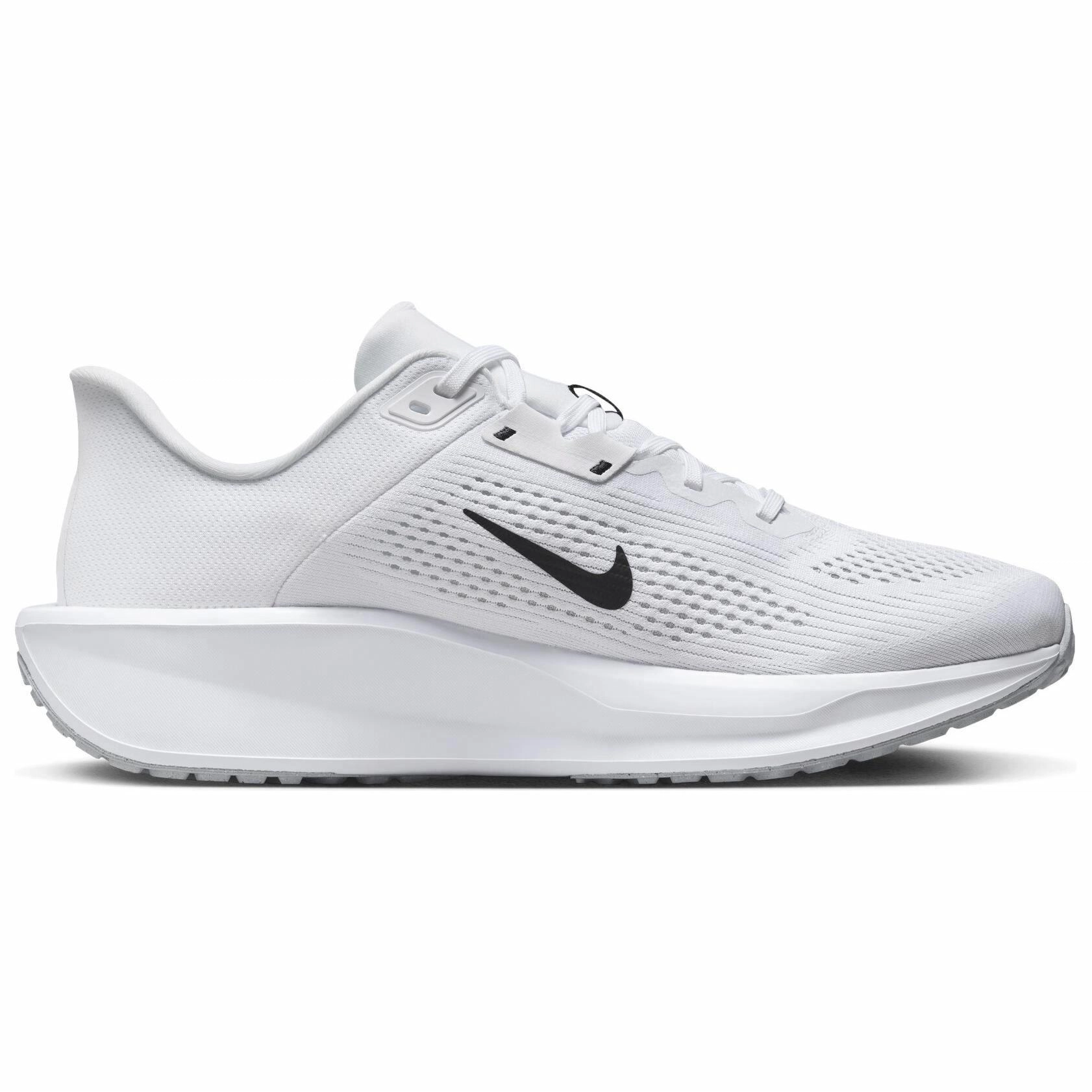 Nike QUEST 6