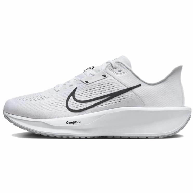 Nike QUEST 6