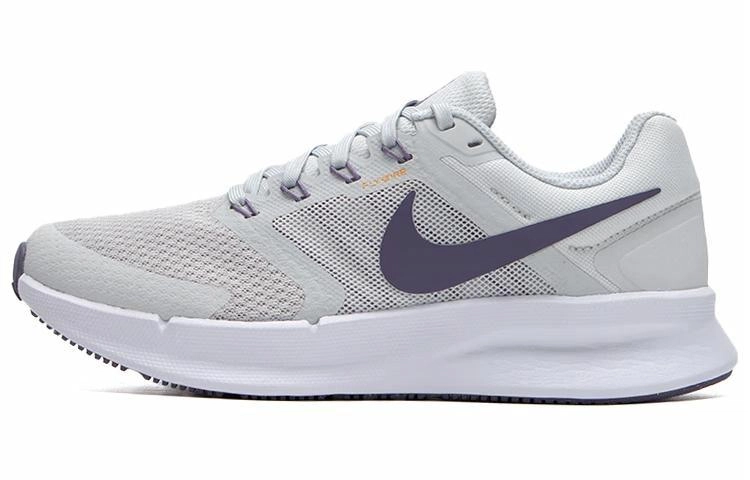 Nike Run Swift 3