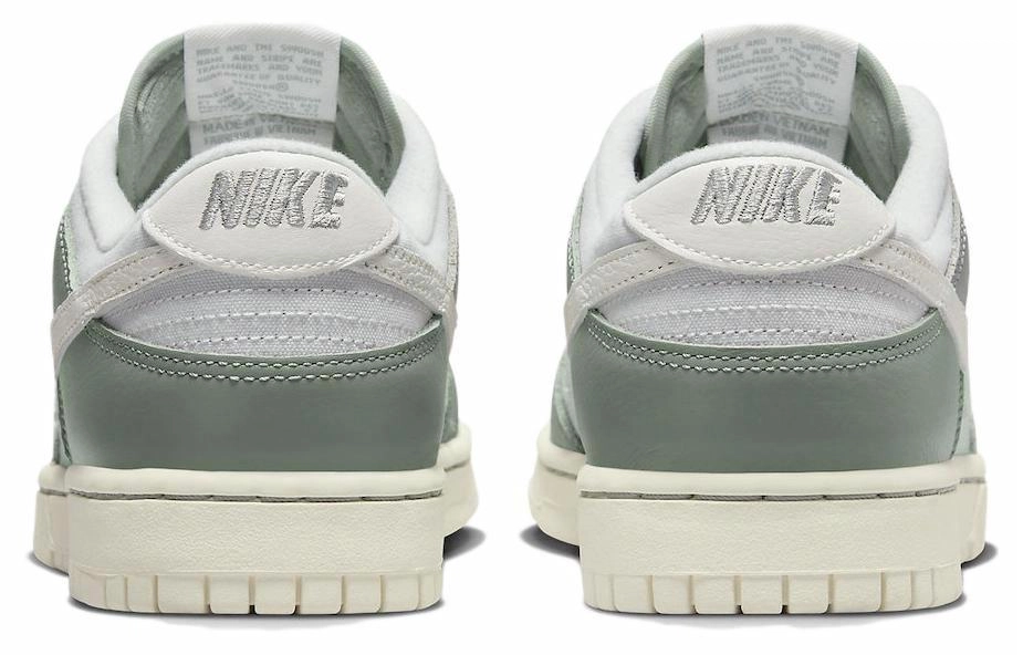 Nike Dunk Low "Mica Green"