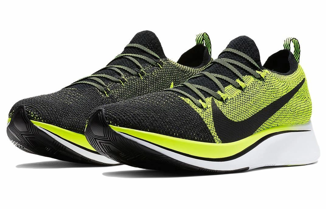 Nike Zoom Fly Flyknit