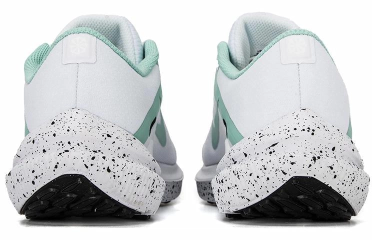 Nike Air Winflo 10