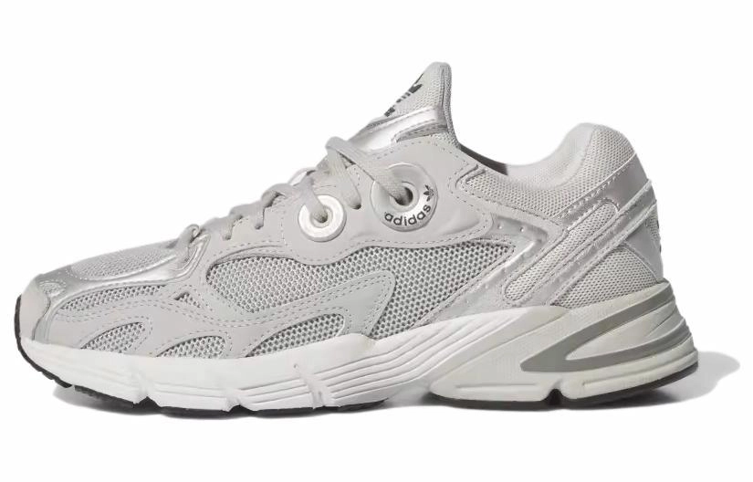 adidas originals Astir W