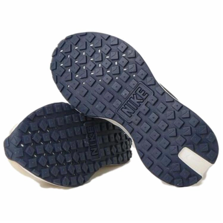 Nike Phoenix Waffle